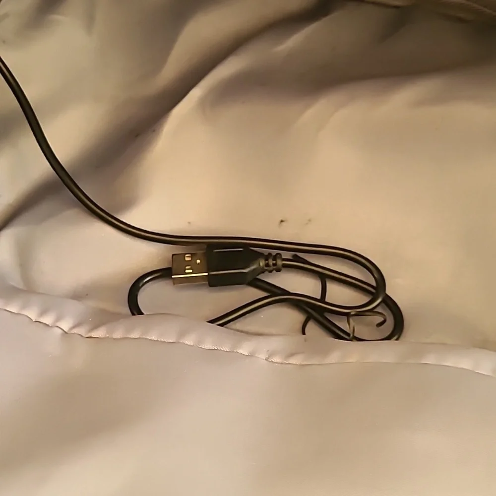 Anit-Theft Backpack With Charging Port
